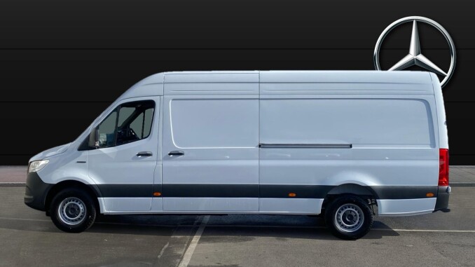 Mercedes-Benz Sprinter E314 L3 Electric Rwd 100kW 81kWh Pro Van Auto - Image 6